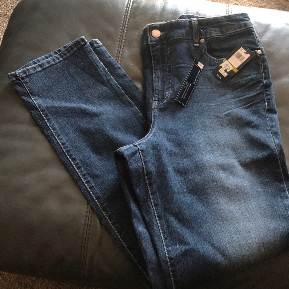 💙NWT Bandilino Jeans 👖 size 14.